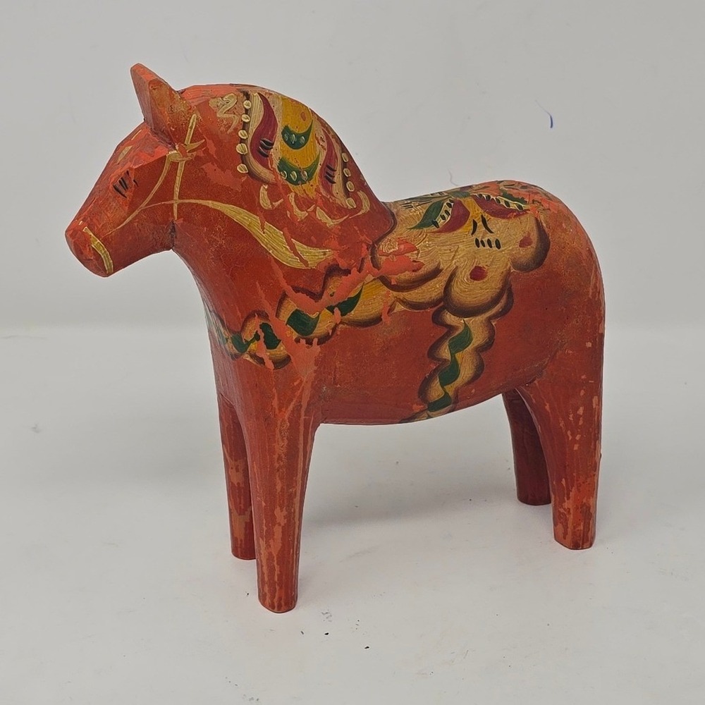 Vtg Swedish Dala Horse hand painted carved wooden figurine scandinavian folk art